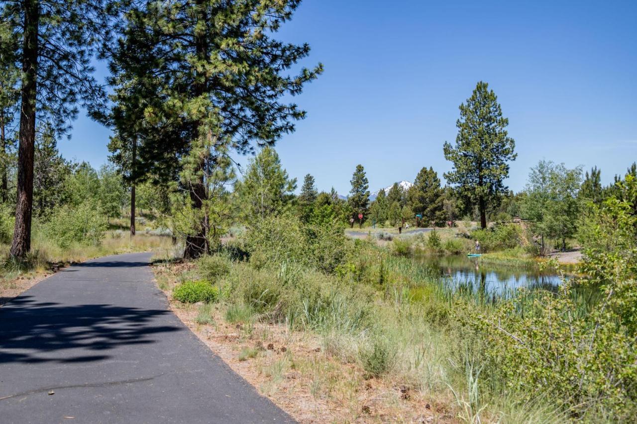Three Rivers Basecamp Sunriver Exterior photo